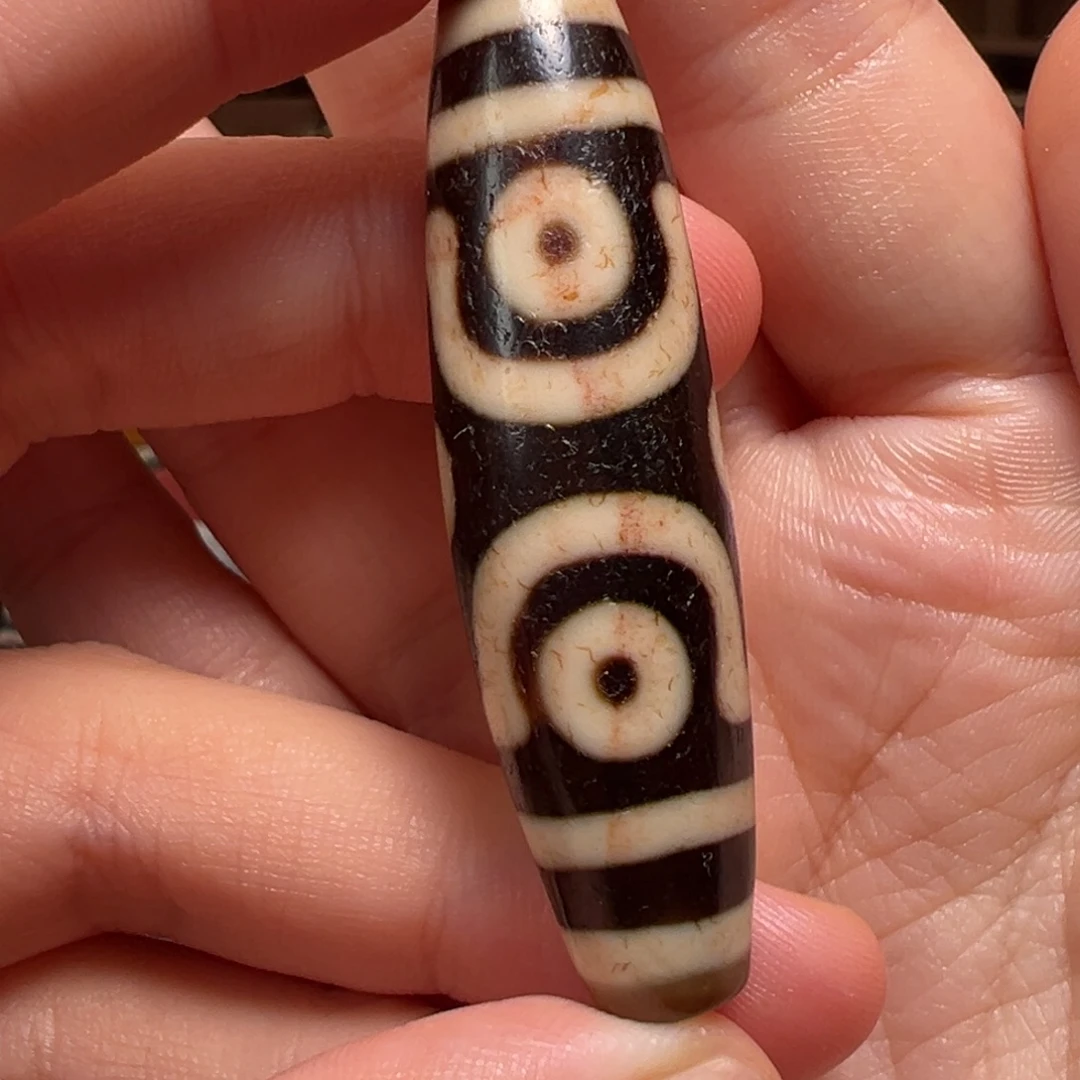 关***。玛瑙/玉髓未镶嵌颈饰