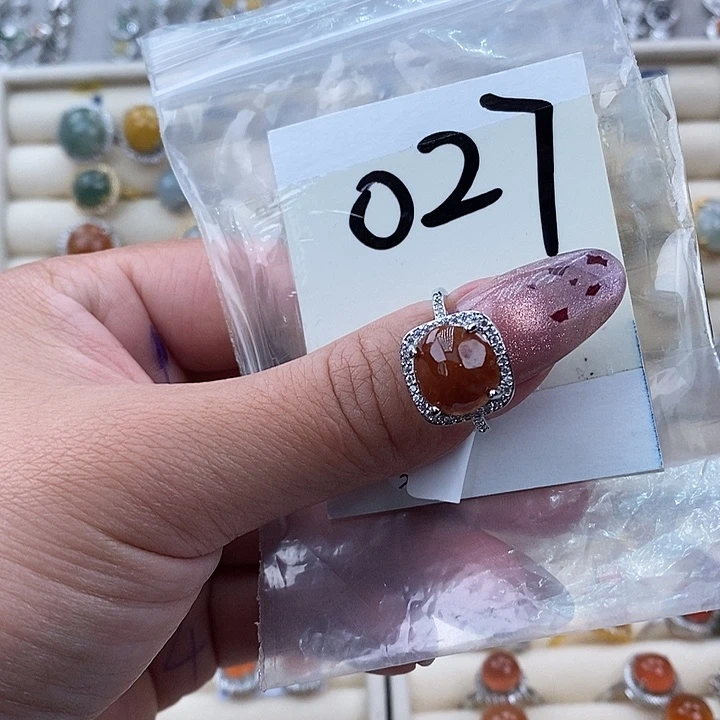 翡翠未镶嵌戒指缅甸