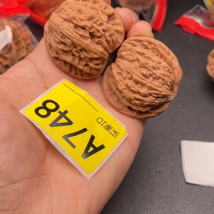 吊坠文玩核桃核桃