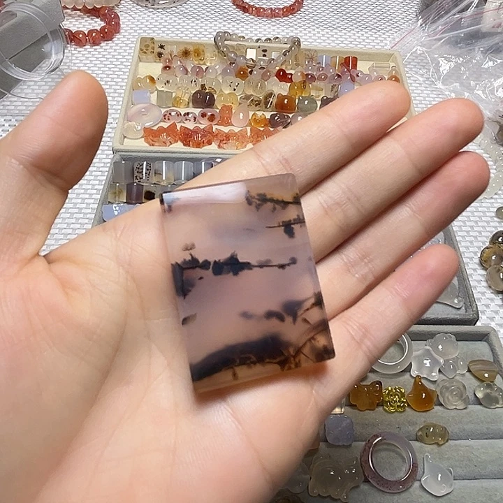 谷***峰玛瑙/玉髓颈饰合金