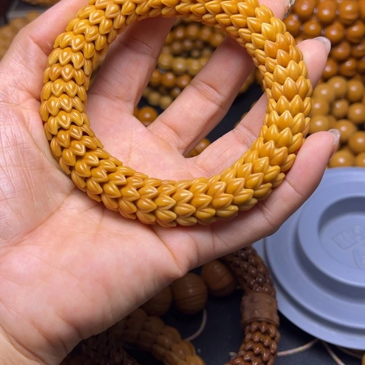 吊坠橄榄核聚宝盆