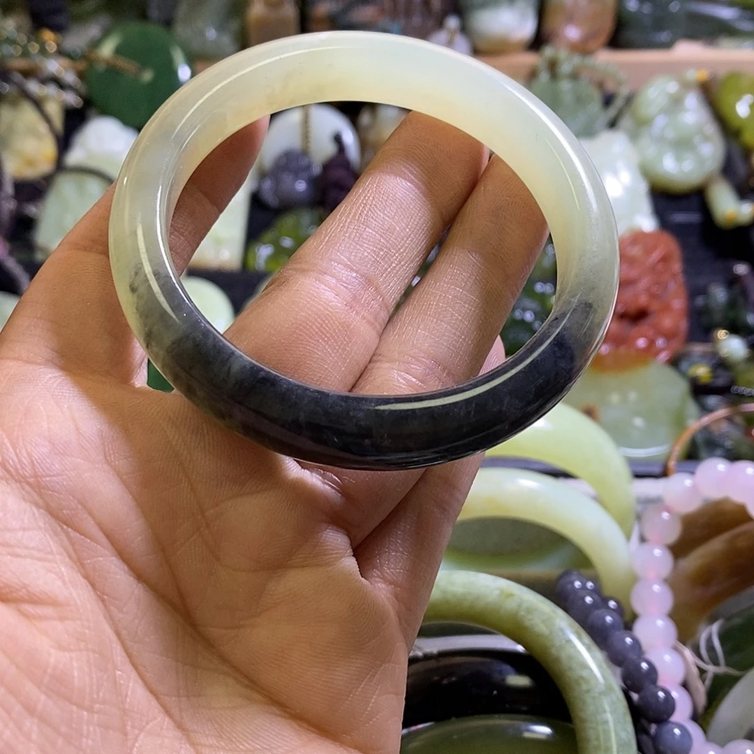 岫玉未镶嵌手镯56口径