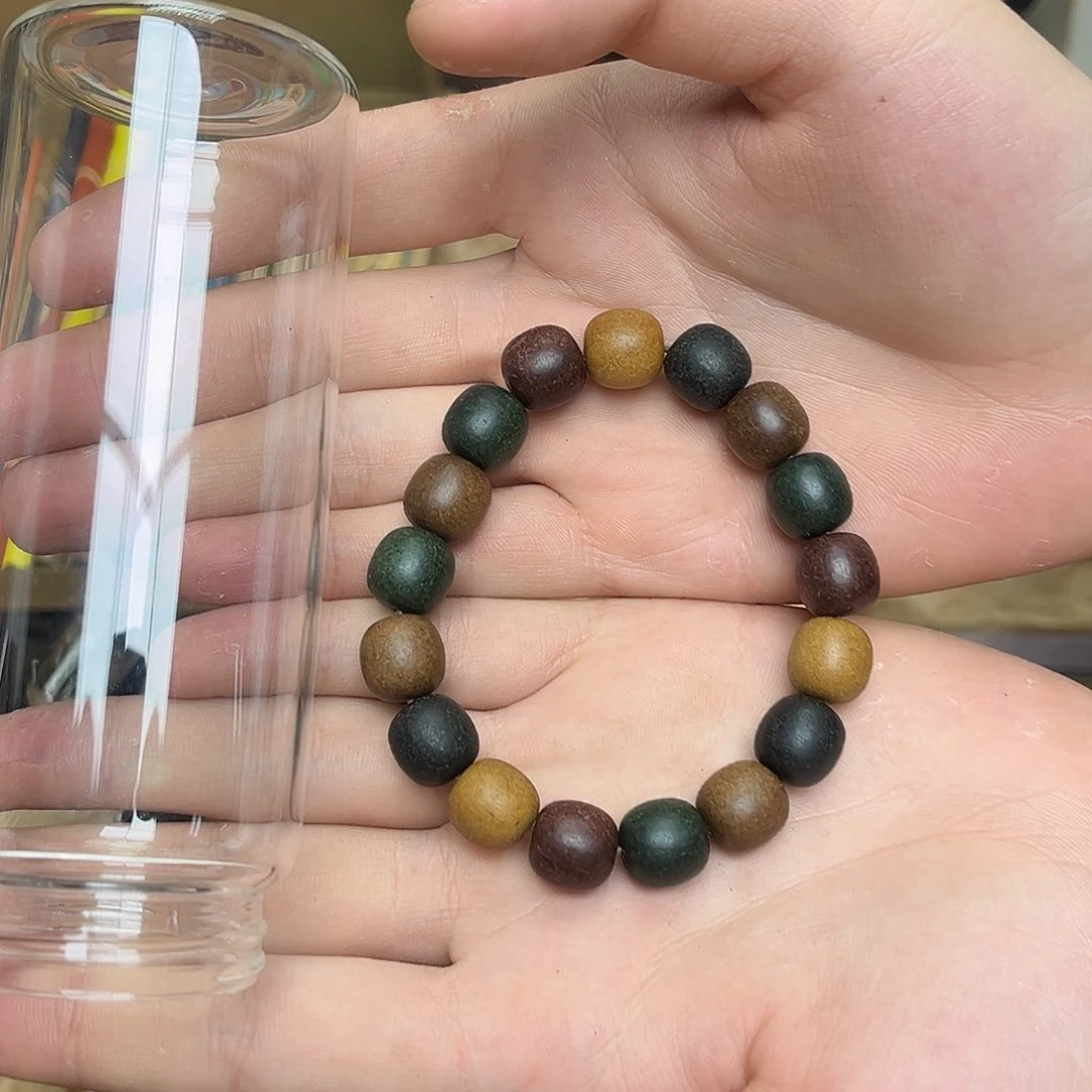 大叶紫檀（黑酸枝木类）