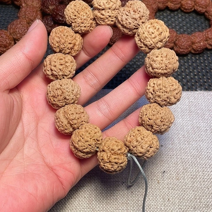 冬***冬吊坠金刚菩提金刚