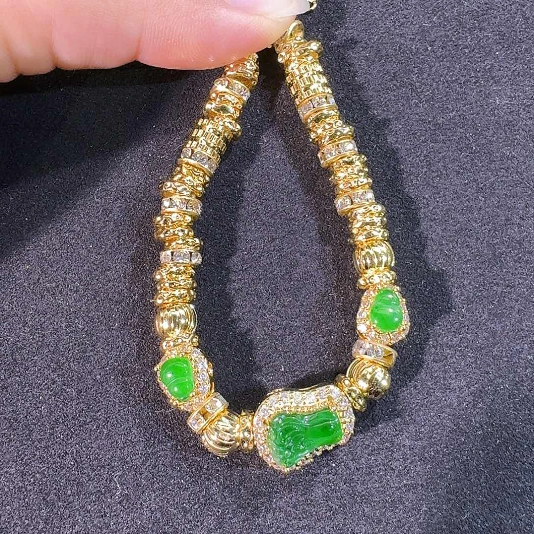 ****a翡翠未镶嵌颈饰多宝