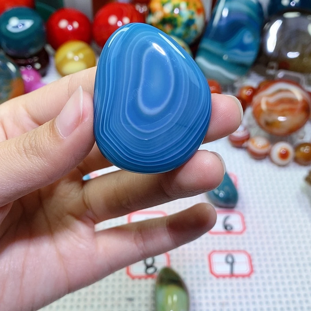 用***6玛瑙/玉髓未镶嵌珠宝奇石