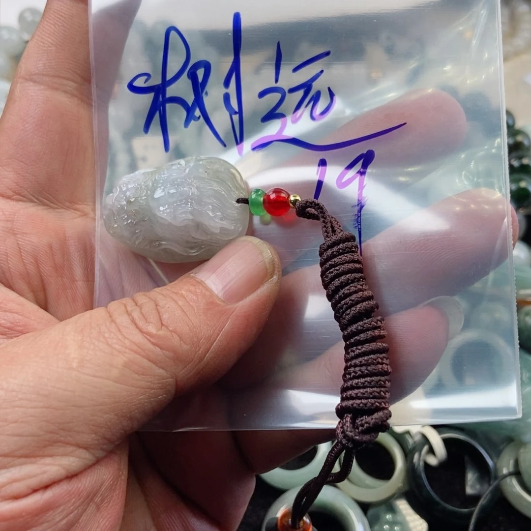 定制翡翠未镶嵌树*