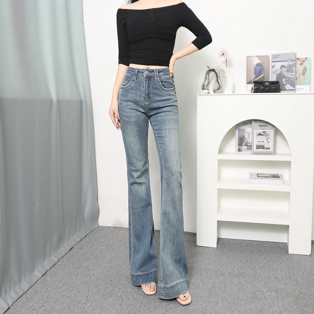 秋冬季高腰微喇牛仔裤女2025年新款弹力韩版百搭爆款性感喇叭裤