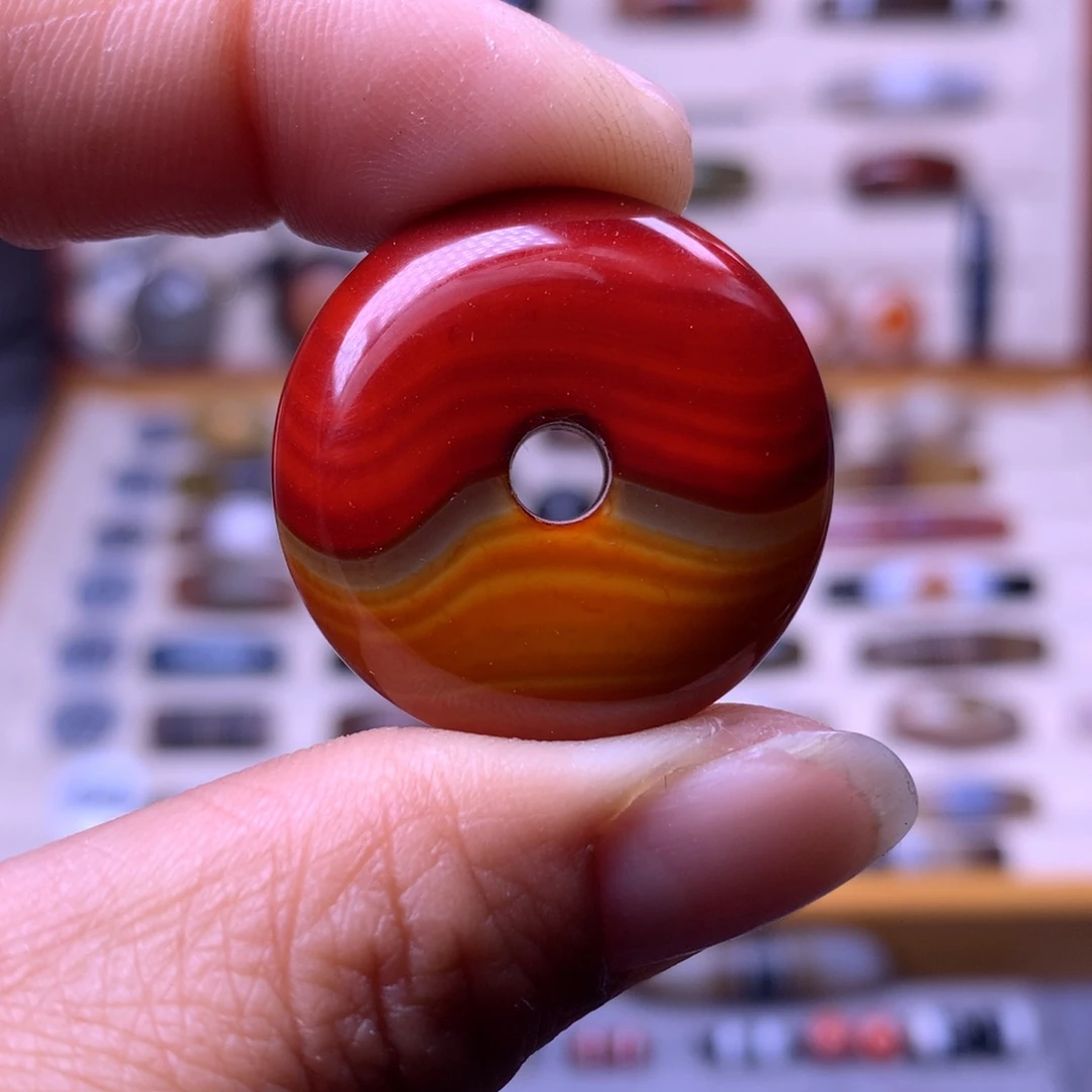 玛瑙/玉髓未镶嵌珠宝奇石