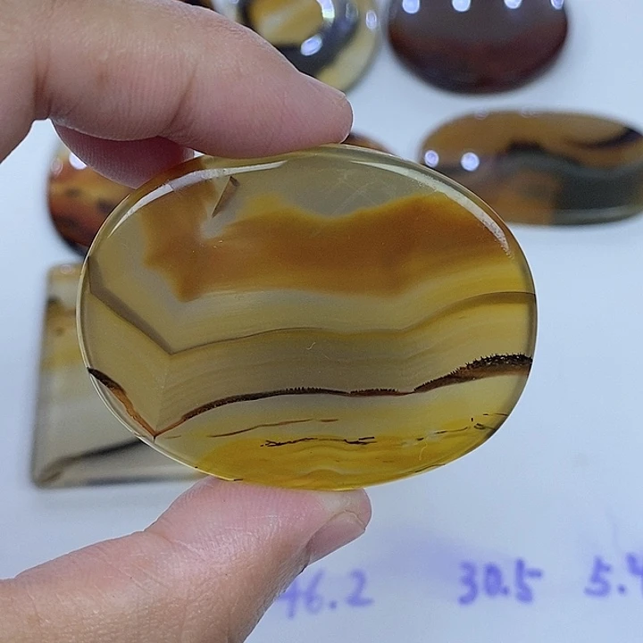 玛瑙/玉髓未镶嵌珠宝半成品