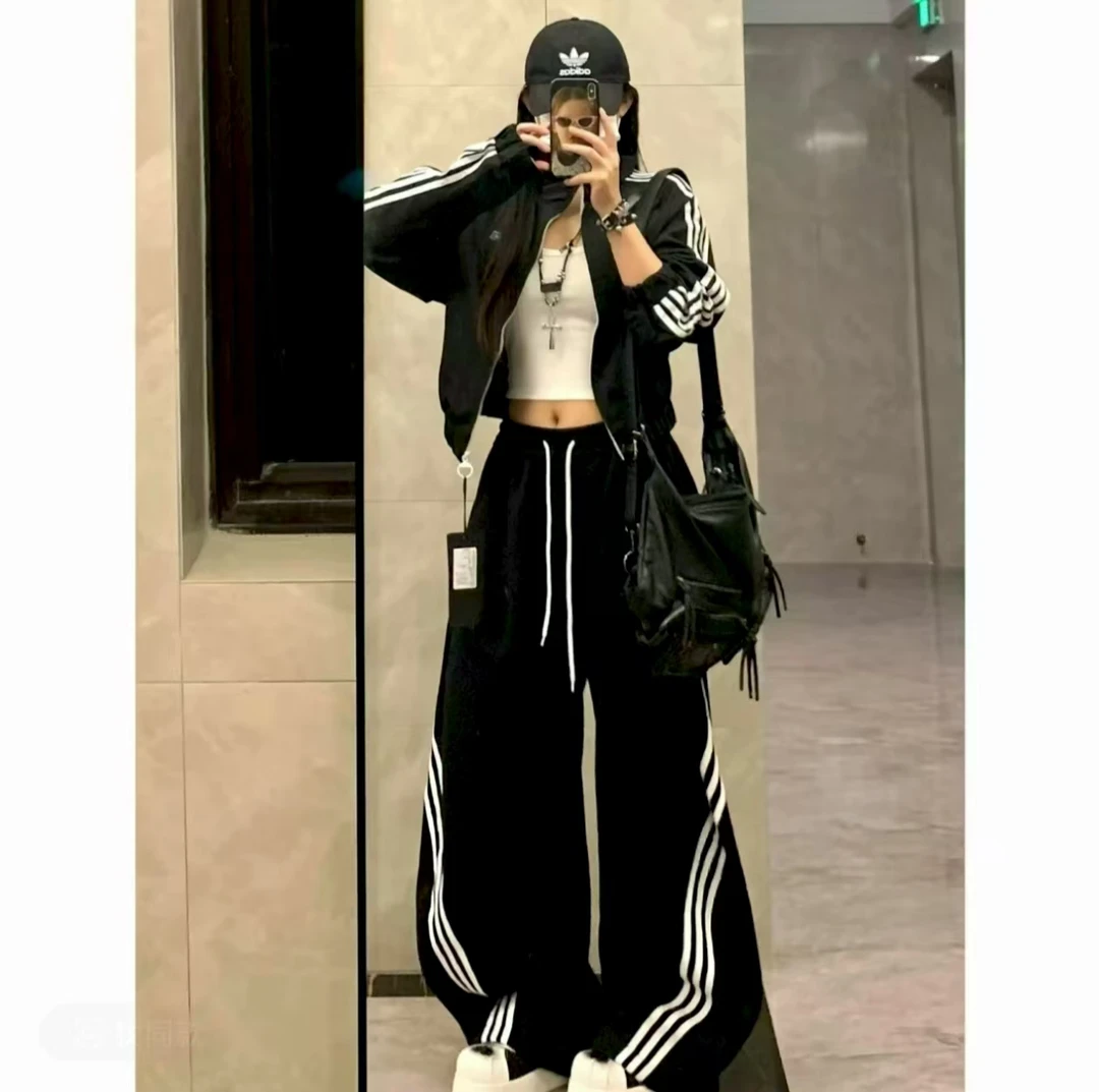气质复古运动套装女三条杠立领拉链外套宽松休闲条纹阔腿裤两件套