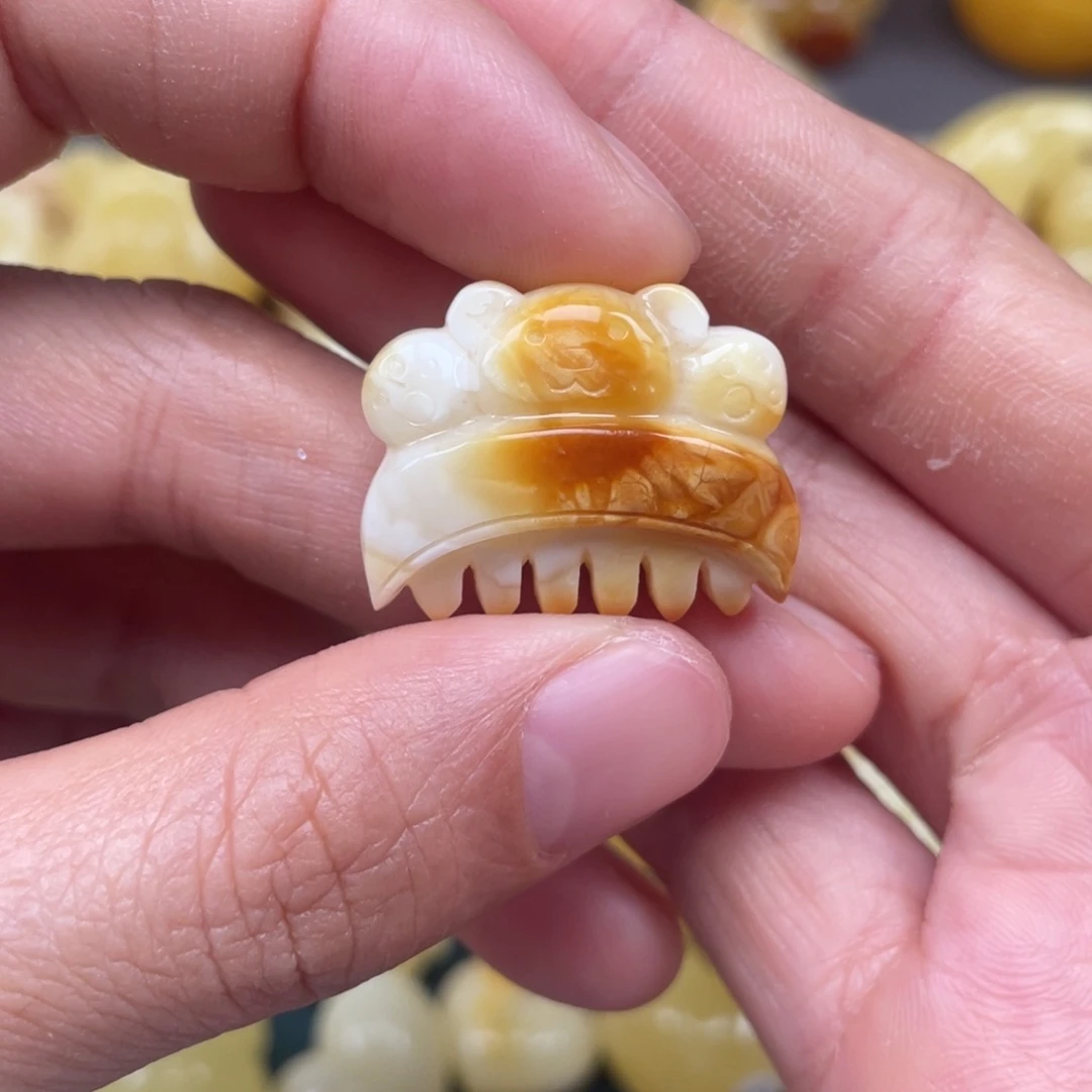 未镶嵌琥珀裸石蜜蜡
