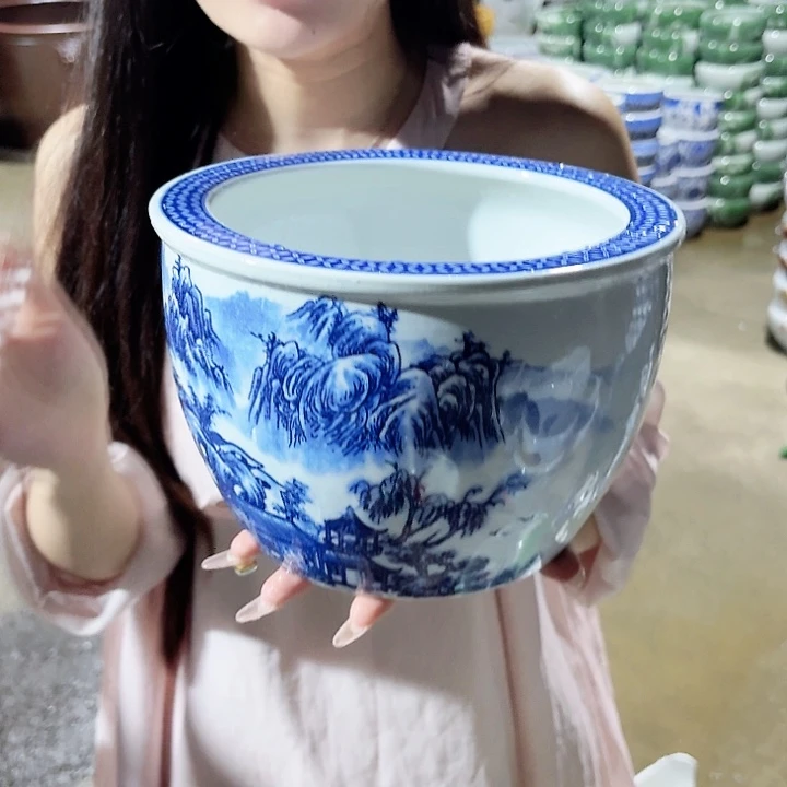 瓷片口径22厘米 高度15厘米