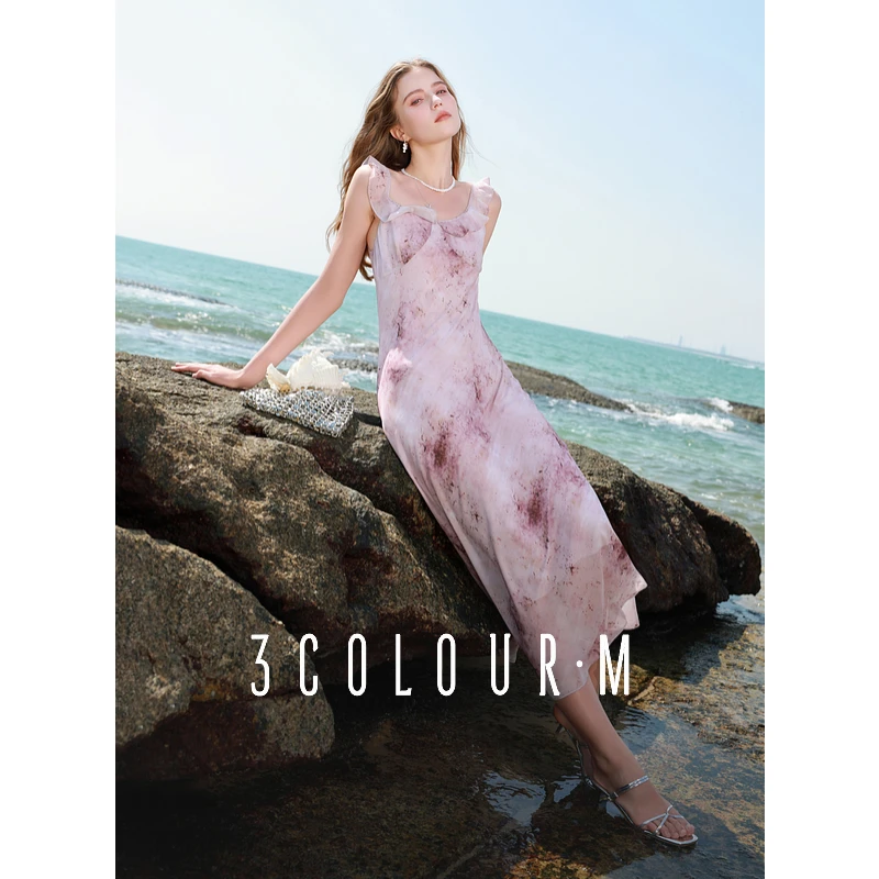 0717三彩2025春季新款雪纺印花连衣裙荷叶边吊带晕染长裙度假dbq