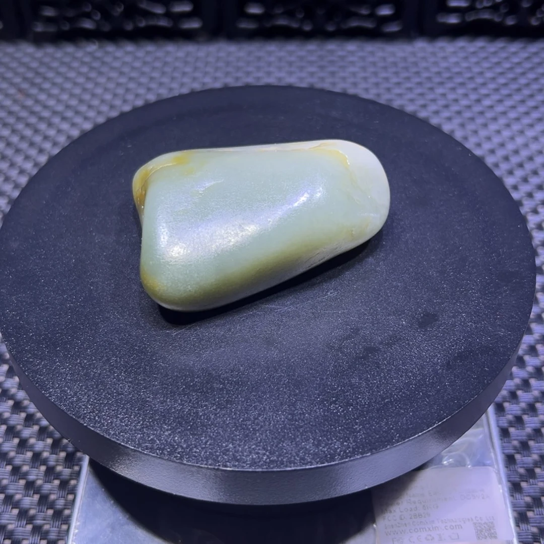吊坠(不含链)未镶嵌和田玉（子料）97-78
