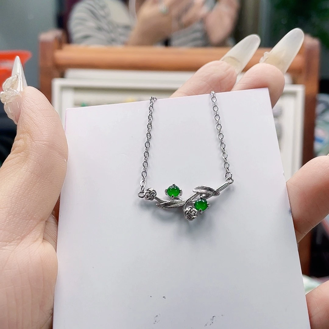 翡翠未镶嵌颈饰天然翡翠Ａ货