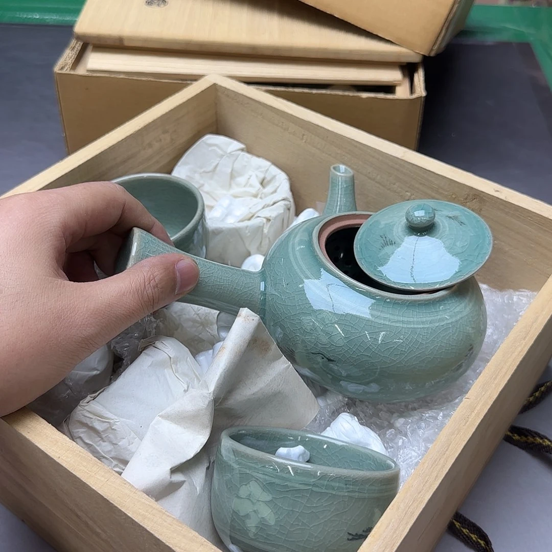瓷片健健康康快快乐乐
