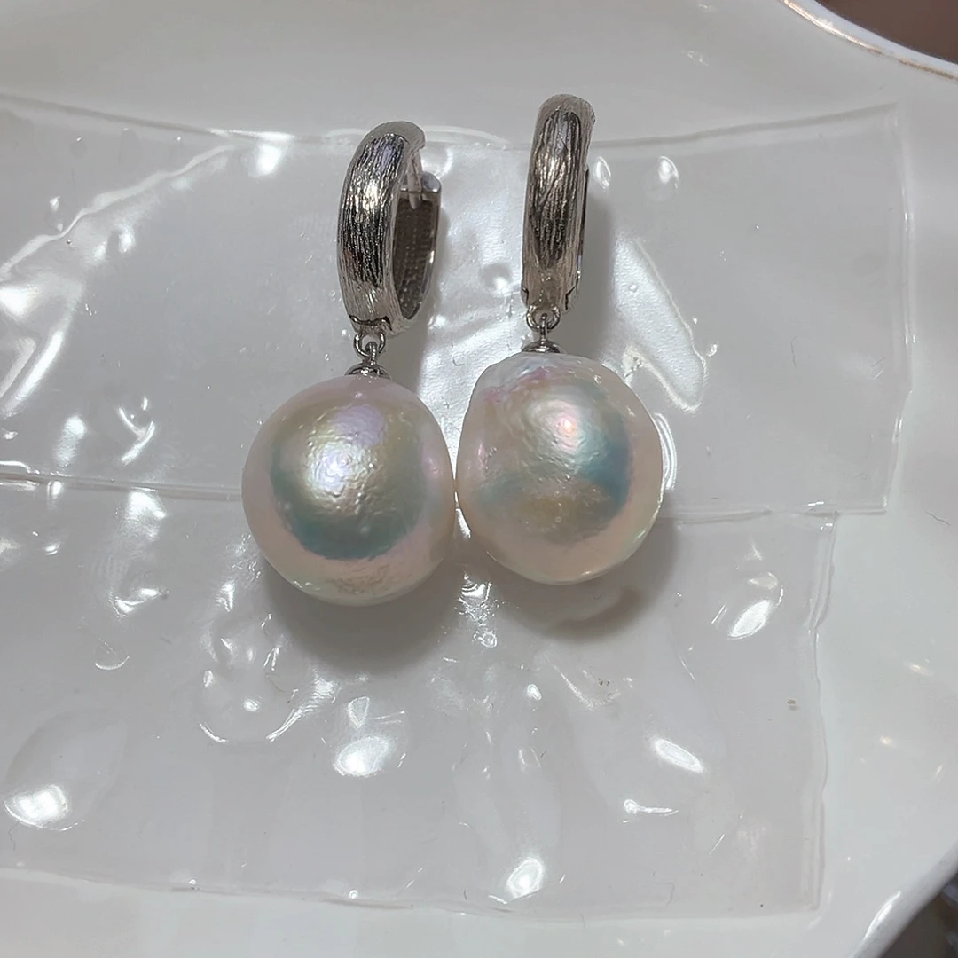 银S925镶嵌淡水珍珠耳饰