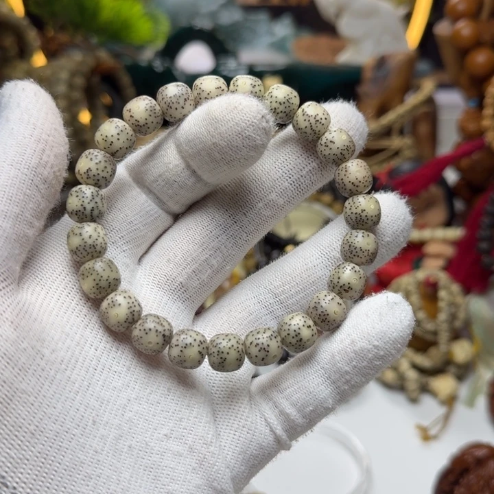 星月菩提手串奋*路1号车尺寸10.9石玉单圈