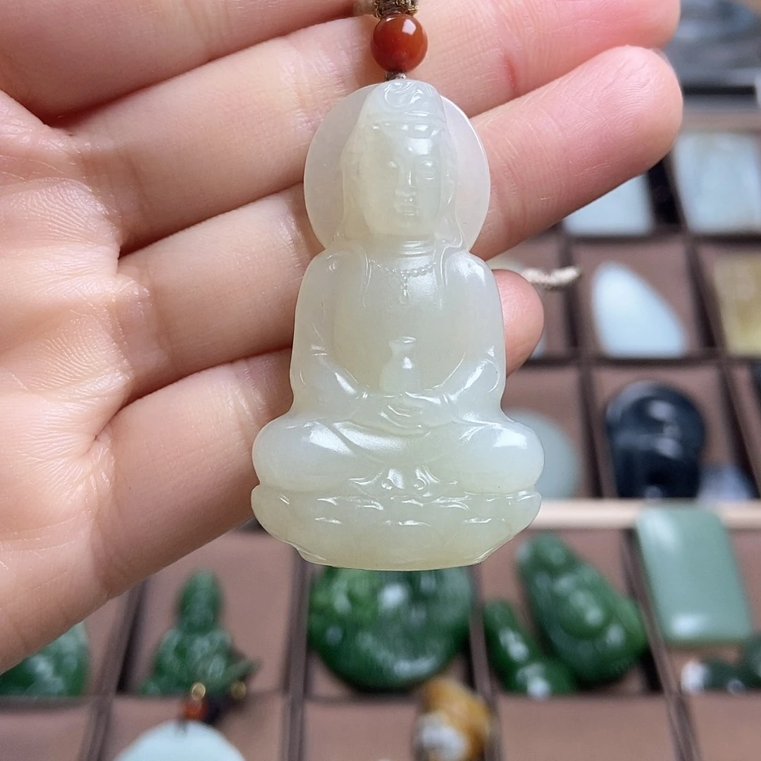 和田玉（糖玉）颈饰未镶嵌