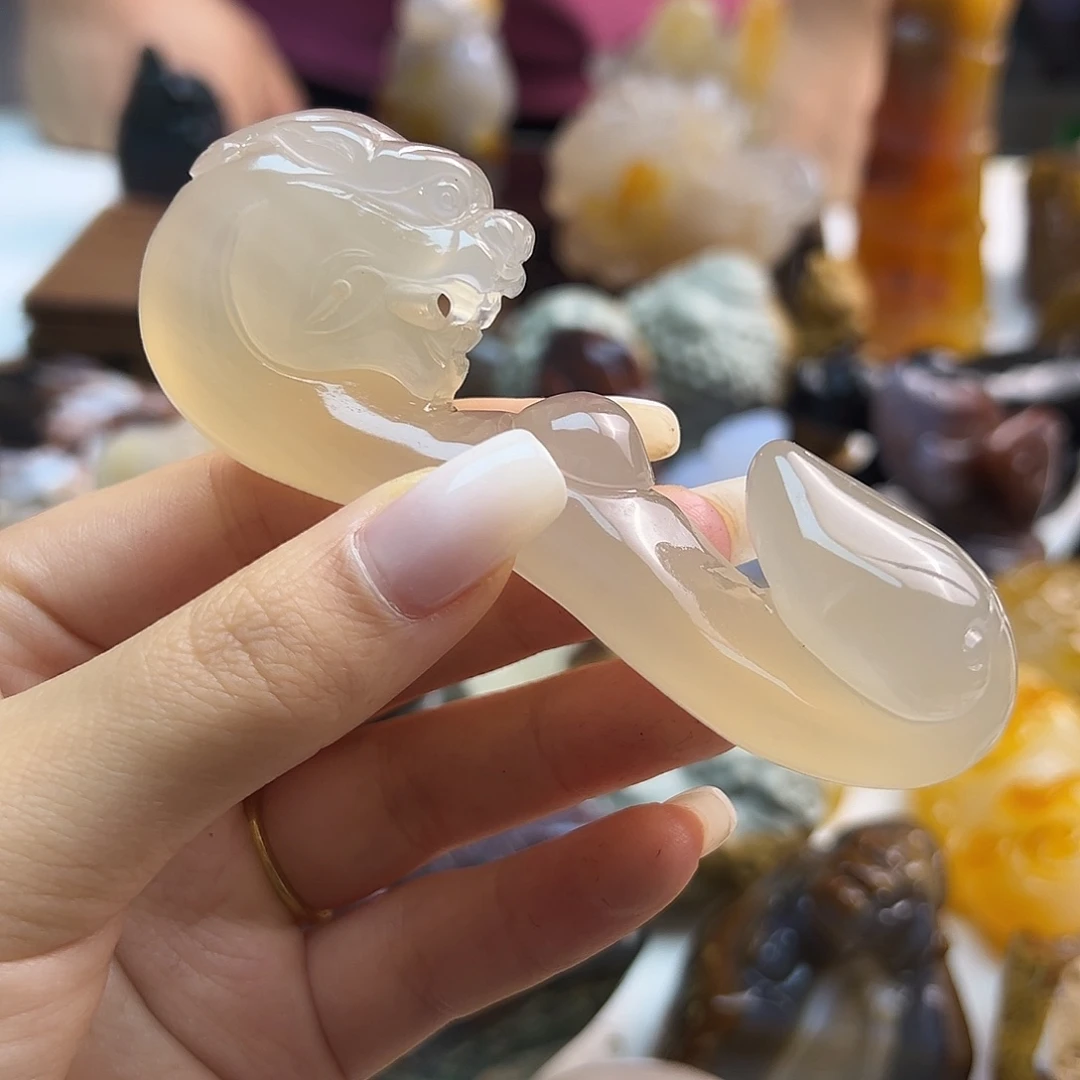 玛瑙/玉髓未镶嵌颈饰