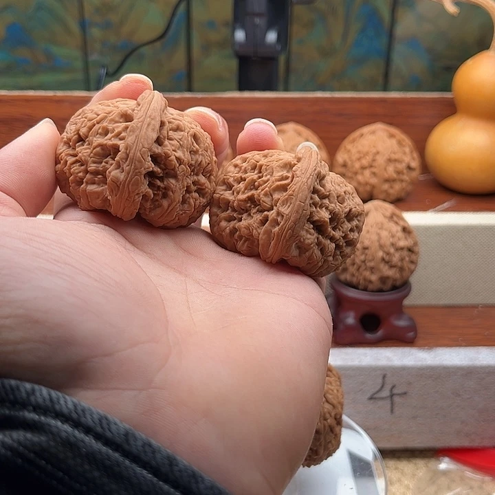 文玩核桃把件47南疆石