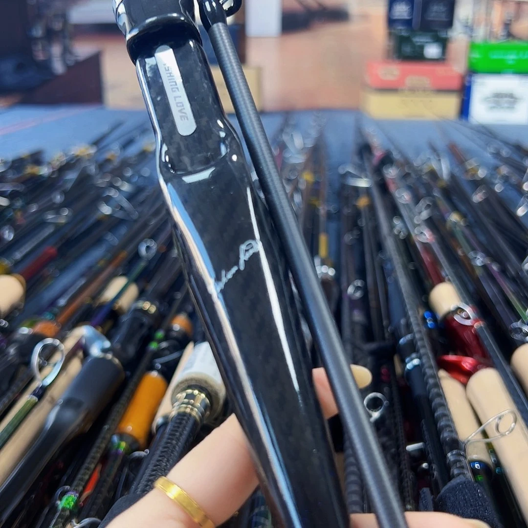 鳄***鱼碳素3.8m路亚远投2.46ml