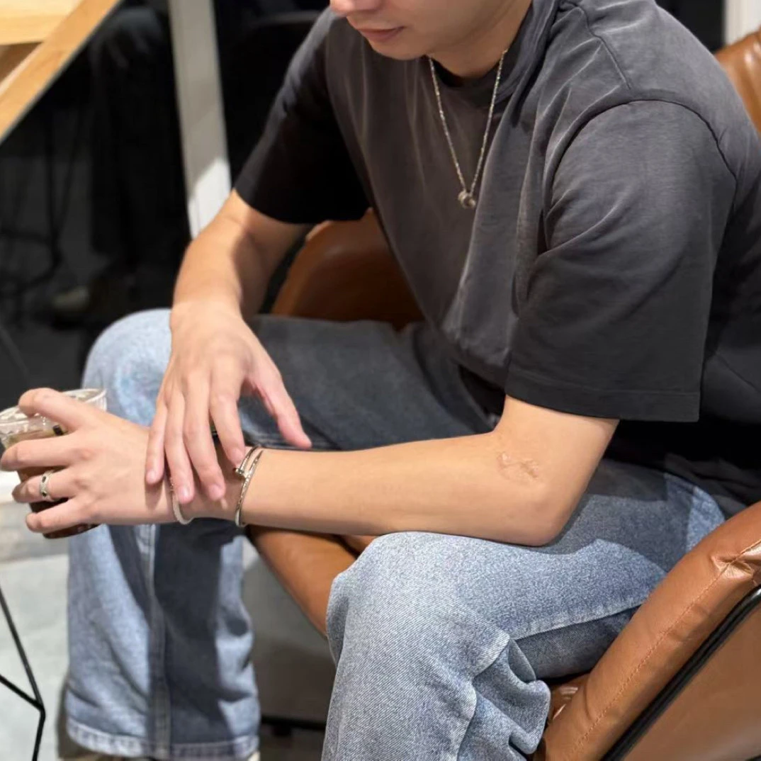 油画小方巾丝巾 黑瑙瑙葫芦