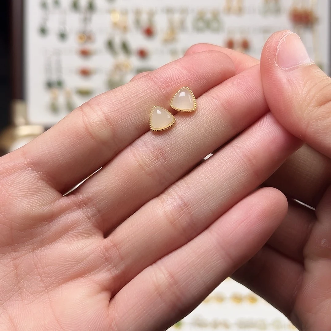 银S925镀金镶嵌和田玉耳饰