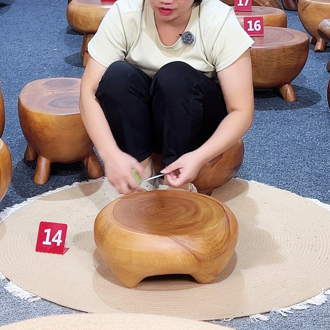 20 号香樟木尺寸：37-37-16cm
