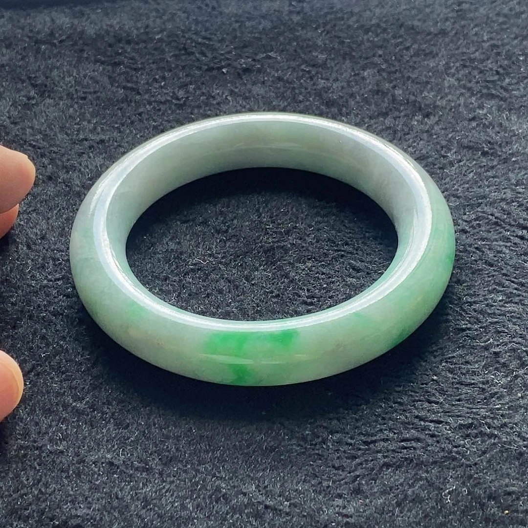 未镶嵌手镯翡翠翡翠手镯