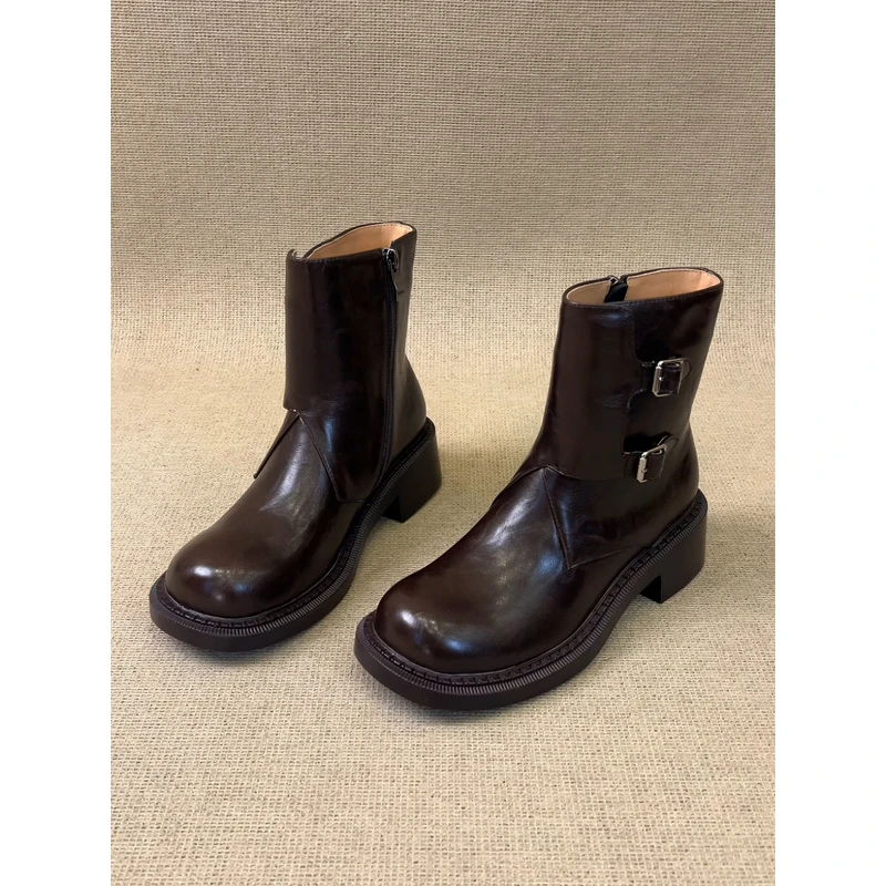 nnmiss/4.5cm英伦风皮带扣机车靴复古圆头粗跟侧拉链百搭马丁靴