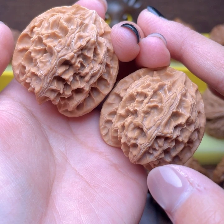 桃核吊坠39.9全品苹果园 367