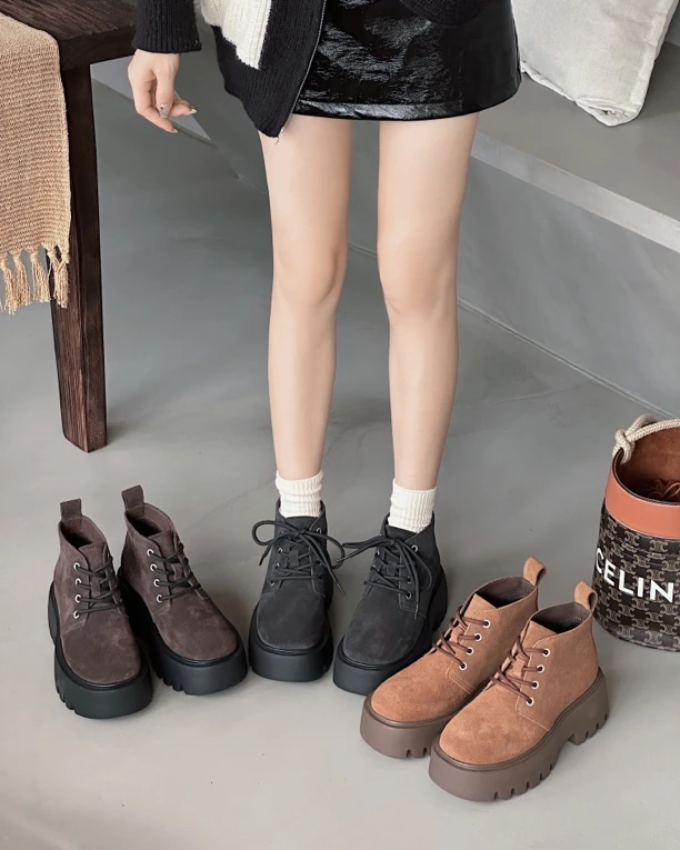 995新款高品质广版磨砂头层牛皮加棉细带厚底超轻舒适加棉短靴