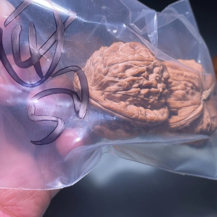 文玩核桃吊坠多****辣4阿德勒