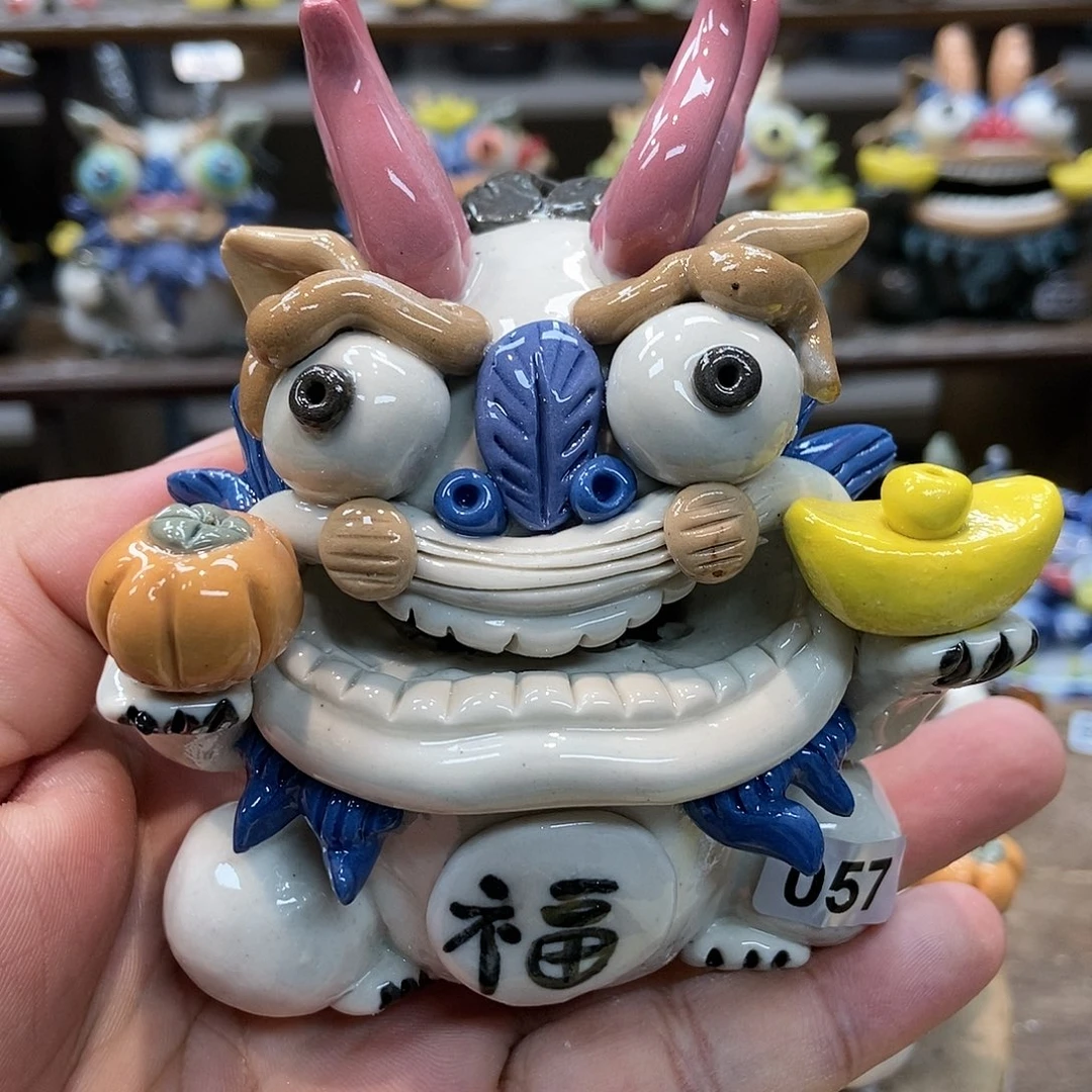 摆件直播间手工抽象陶瓷摆件057