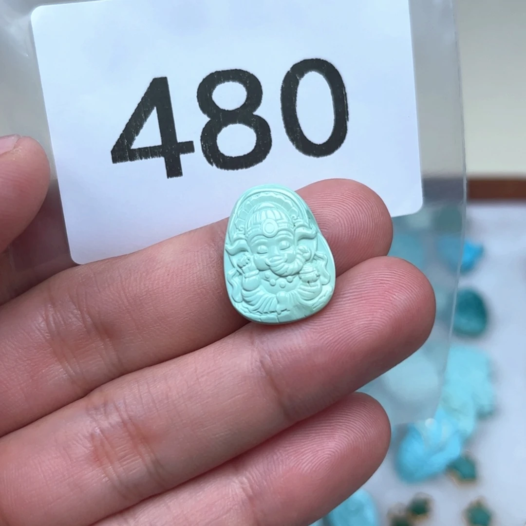 绿松石未镶嵌珠宝奇石