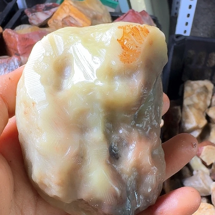 L***6寿山石寿山石的颜色