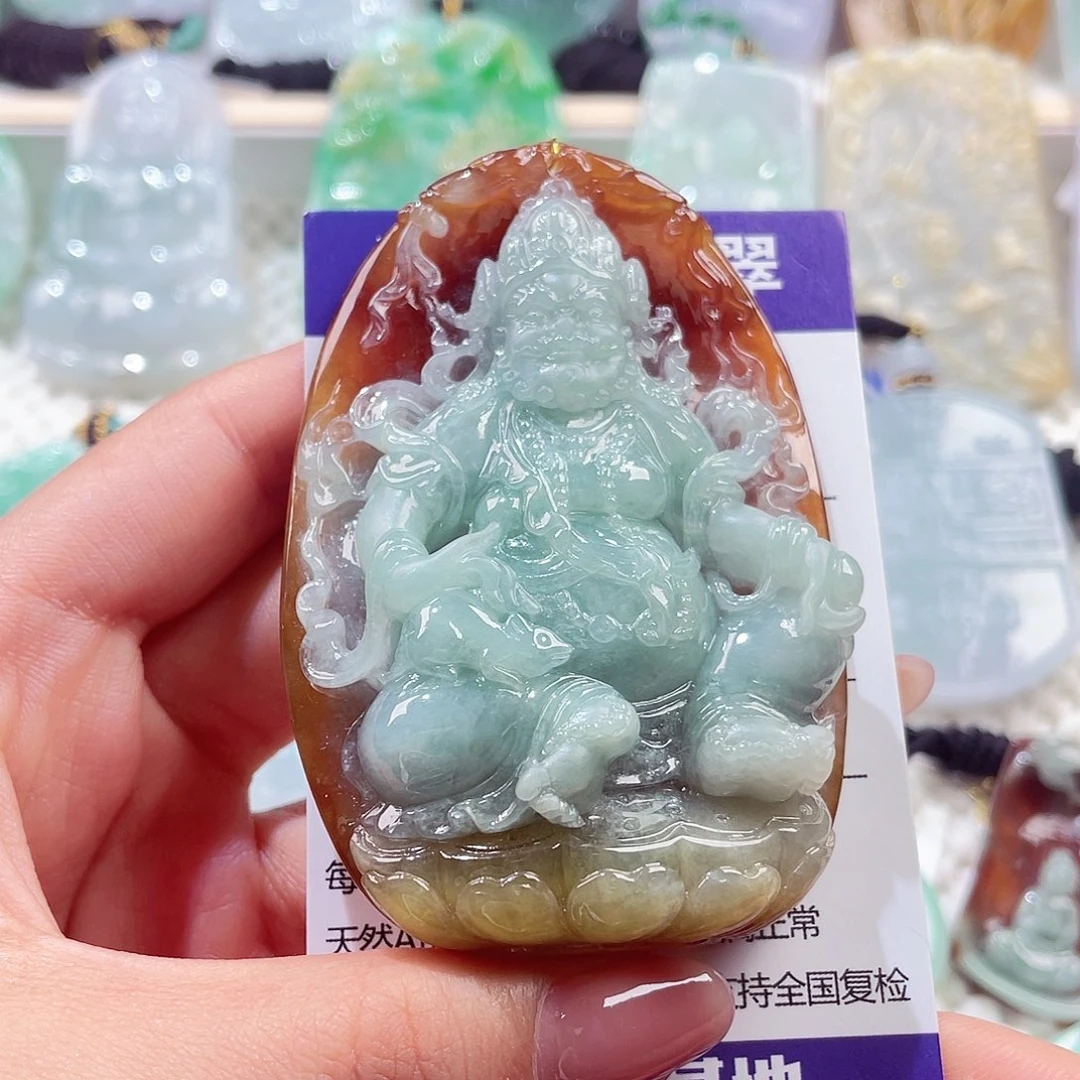 颈饰未镶嵌翡翠黄财神