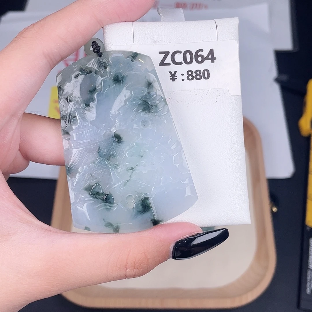 翡翠未镶嵌颈饰ZC064