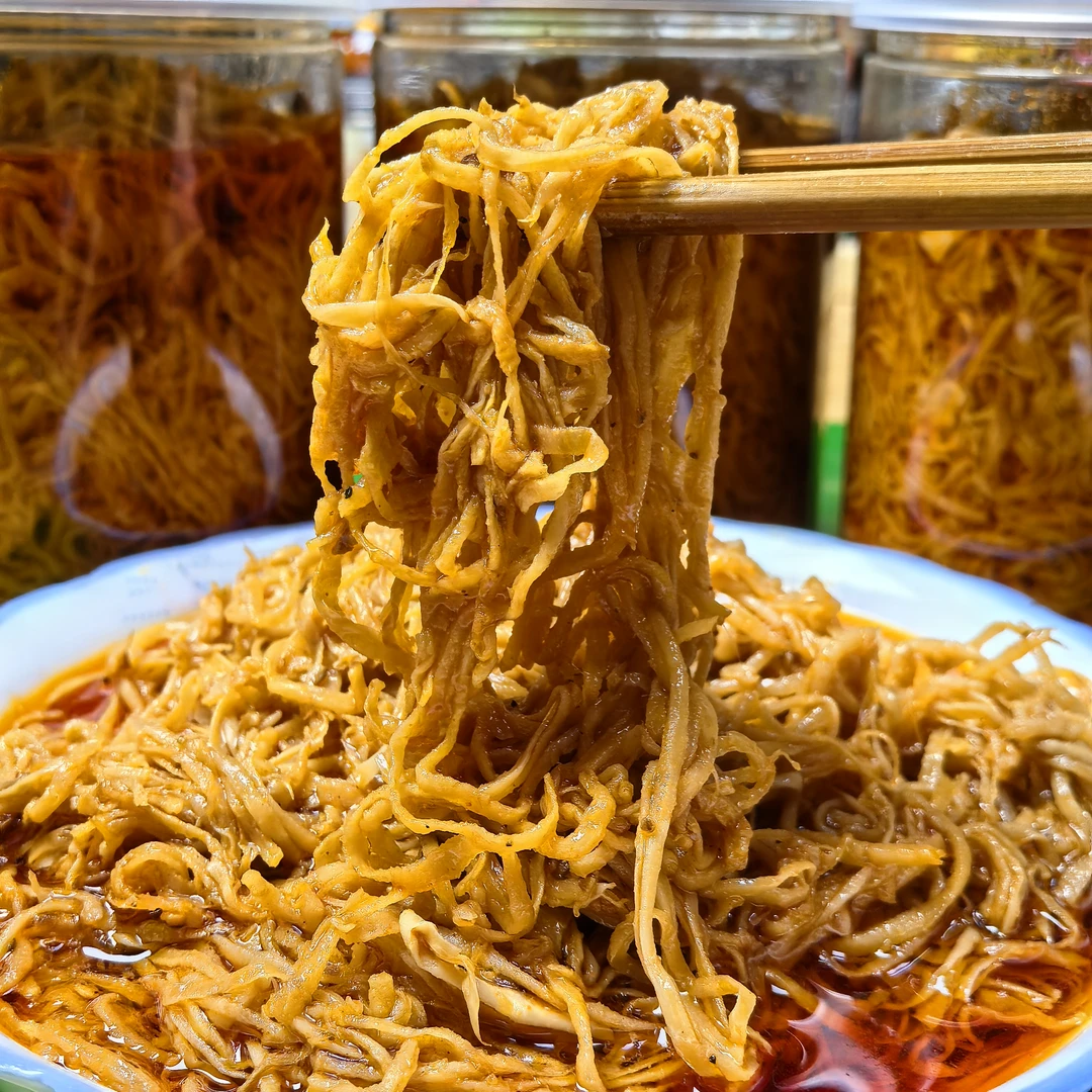 云南德宏傣味特产油淋酸笋 傣家油酸笋 酸辣即食 下饭拌面