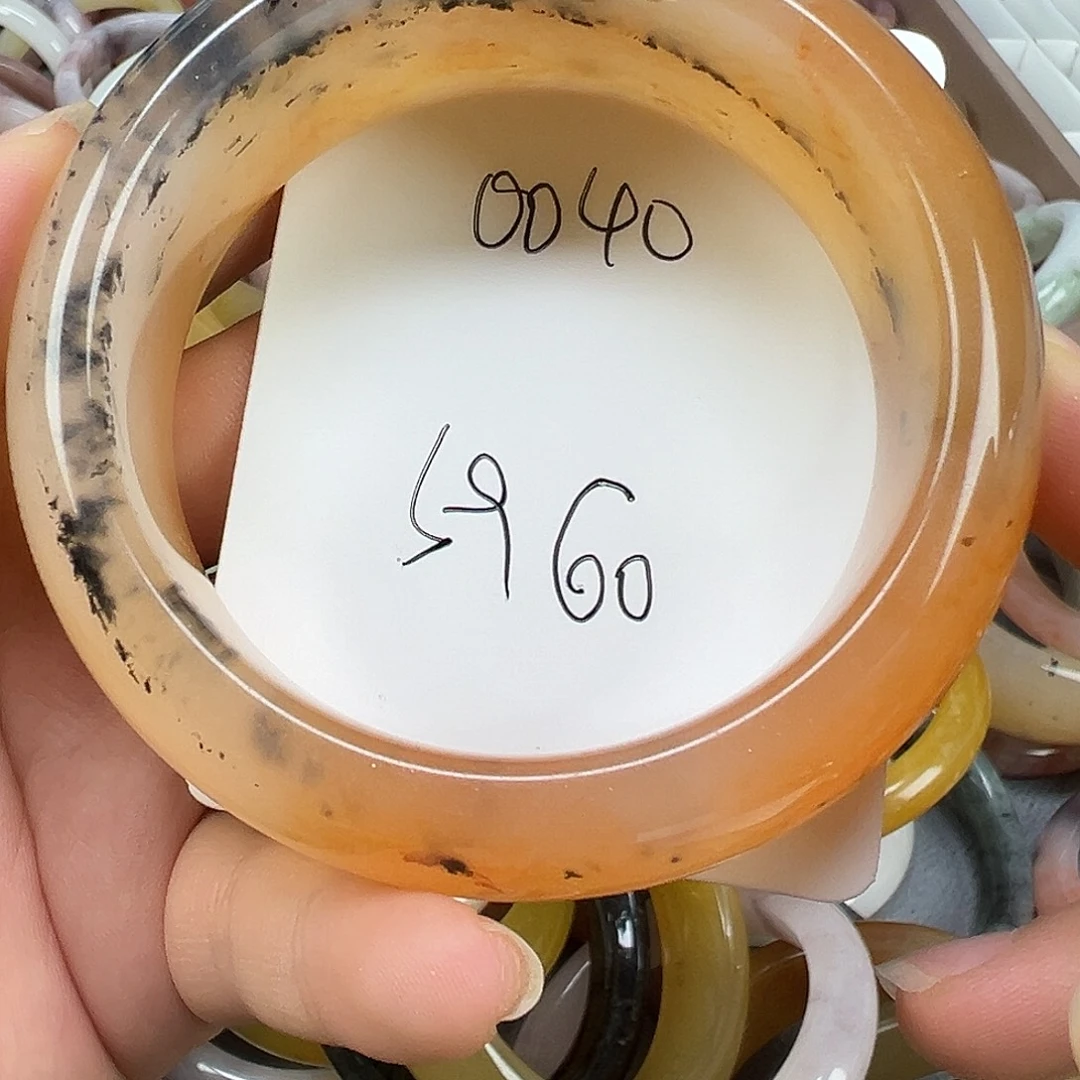 石英质玉手镯未镶嵌0040