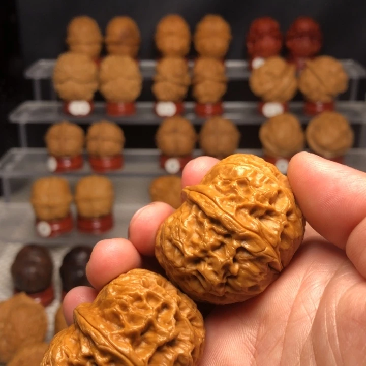 文玩核桃把件3玲珑绣球