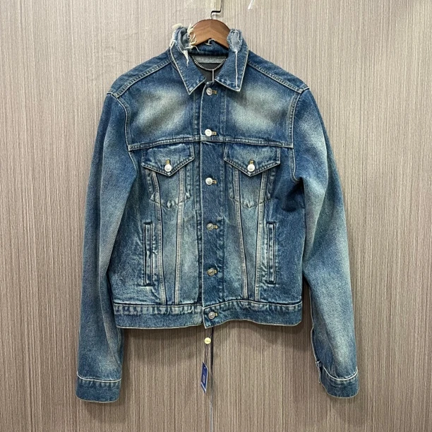 99新 Balenciaga/巴黎世家 刺绣海浪牛仔夹克 尺码：46