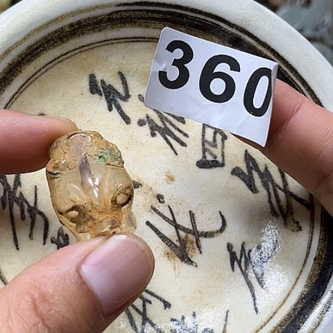 瓷片瓷器是古代文化与古代