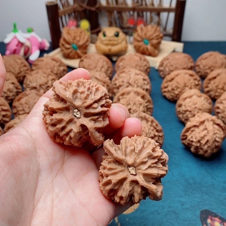 把件文玩核桃苹果园43（头货）