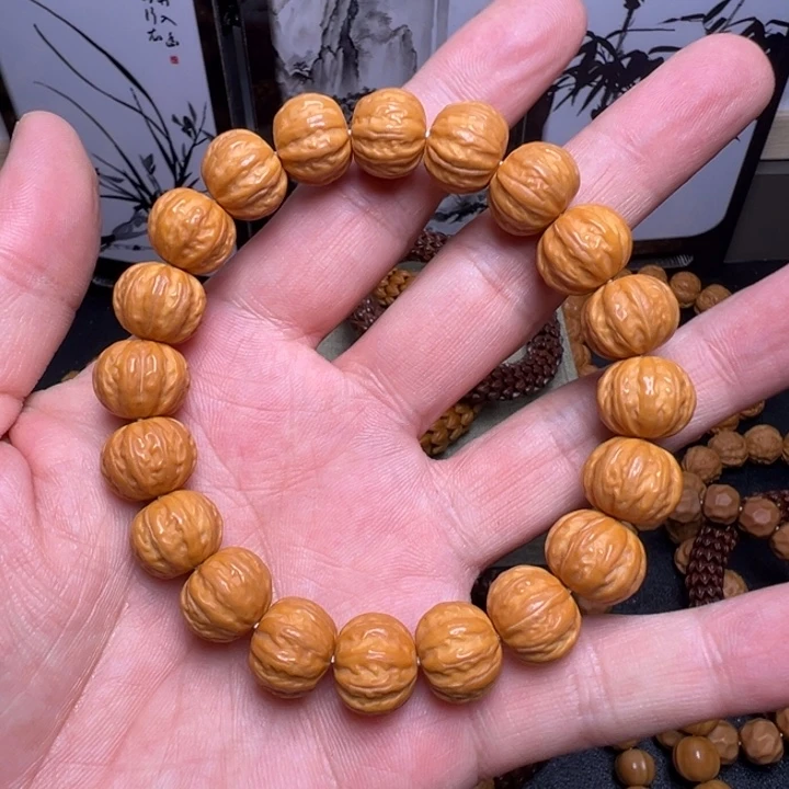 文玩核桃手串八棱13
