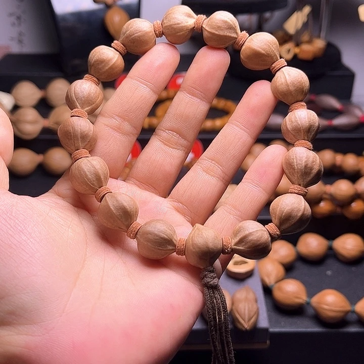 宣***爷吊坠橄榄核蜜桃 异形 福利 14.15