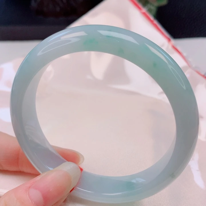 未镶嵌手镯翡翠55圈