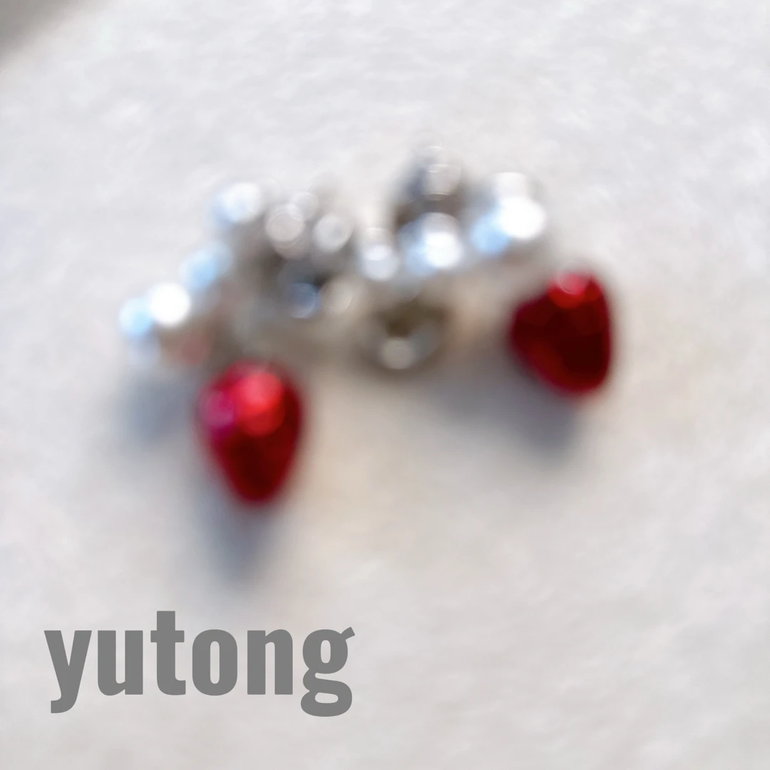 铜合金仿珍珠耳饰 【雨桐轻奢饰品】设计款耳环YT03759